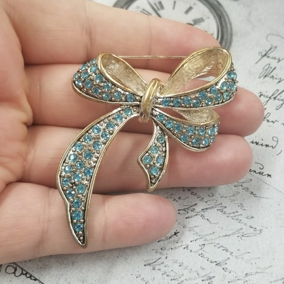 Beautiful VTG Bow - Picture 2 of 4